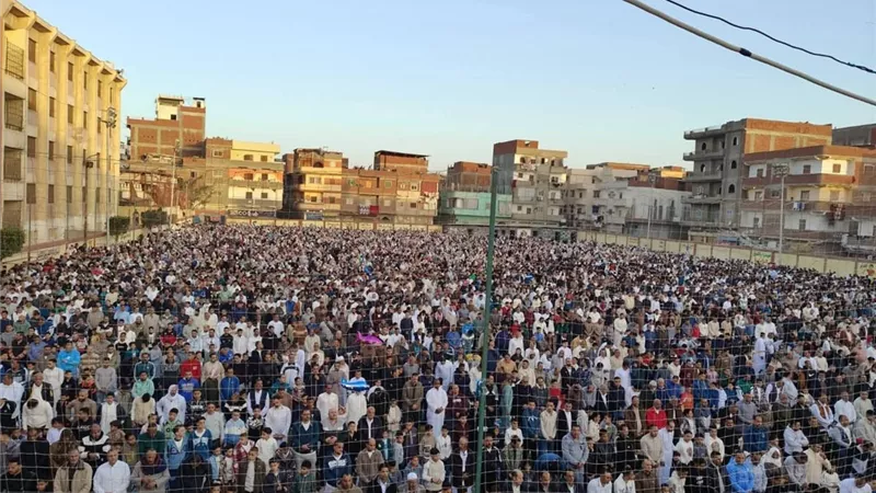 550 ألف مُصلٍ يؤدون صلاة العيد بالهيئات الشبابية والرياضية  بالاسكندرية 