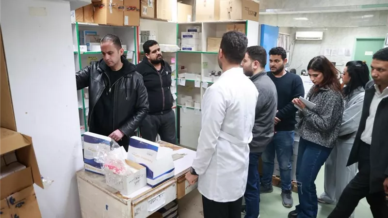 نائب وزير الصحة يقود جولة مفاجئة لمتابعة خطة التأمين الطبي بالقاهرة 