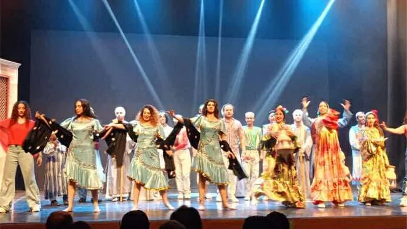 انطلاق عروض جديدة لـ“مسرح المواجهة والتجوال” ضمن حياة كريمة بعد العيد
