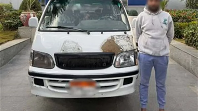 السير عكس الاتجاه.. نهاية مغامرة سائق ميكروباص في قبضة الأمن