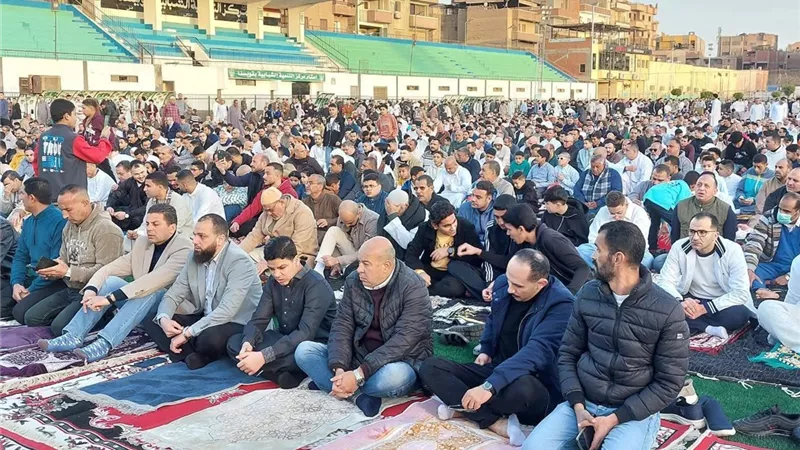 نواب «حزب النور» يؤدون صلاة العيد وسط أهالي دوائرهم في أجواء مبهجة|صور
