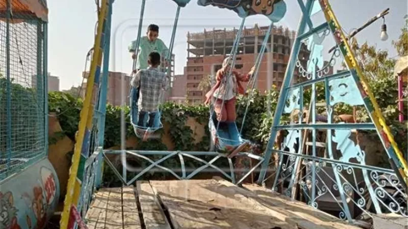 إقبال كبير على الحدائق والمتنزهات والملاهي في ثاني أيام عيد الفطر بالمنيا