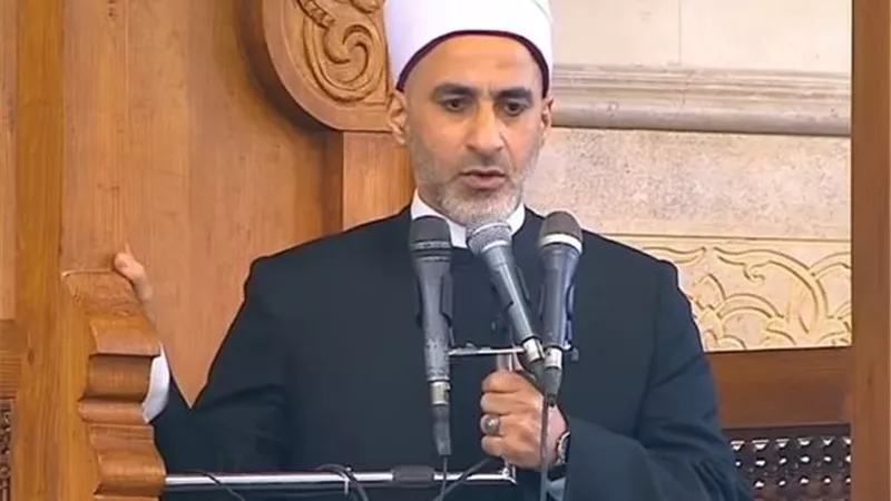 دعاء صلاة عيد الفطر يشعل الجدل.. رسالة دينية أم سوء فهم؟