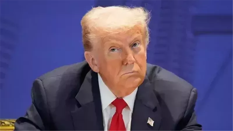 ترامب: ما يحدث في إيران يمكننا وصفه بأنه تغيير للنظام