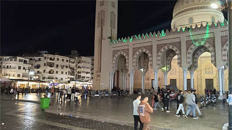 بـ 