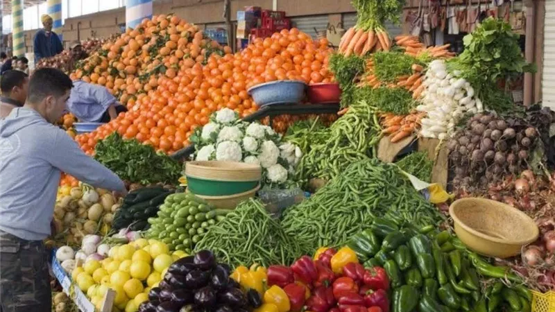 الطماطم بـ 25 جنيهًا..استقرار أسعار الخضروات والفواكه ثالث أيام العيد