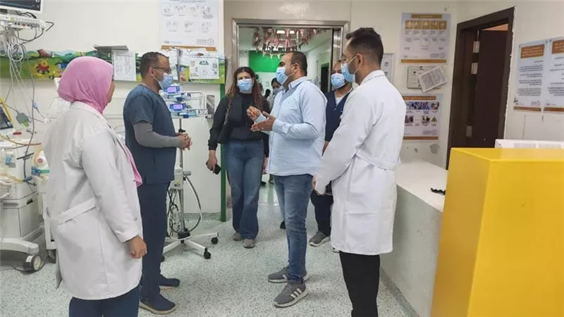 نائب هيئة الرعاية الصحية بالأقصر يتابع انتظام العمل خلال احتفالات عيدالفطر