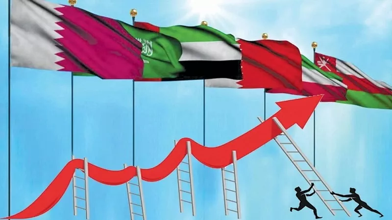 عبد الله بندر: حسابات دول الخليج تميل لتجنب التصعيد العسكري في المنطقة
