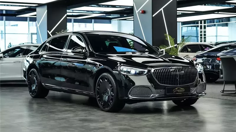 هل مرسيدس-مايباخ S-Class تقدم الفخامة المطلقة التي تبحث عنها؟