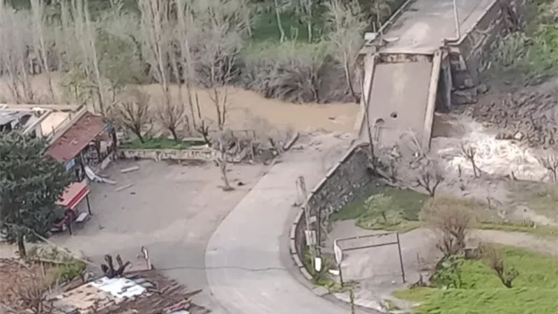 خطة عزل جنوب لبنان.. الاحتلال يدمر جسر القعقعية ويواصل غاراته