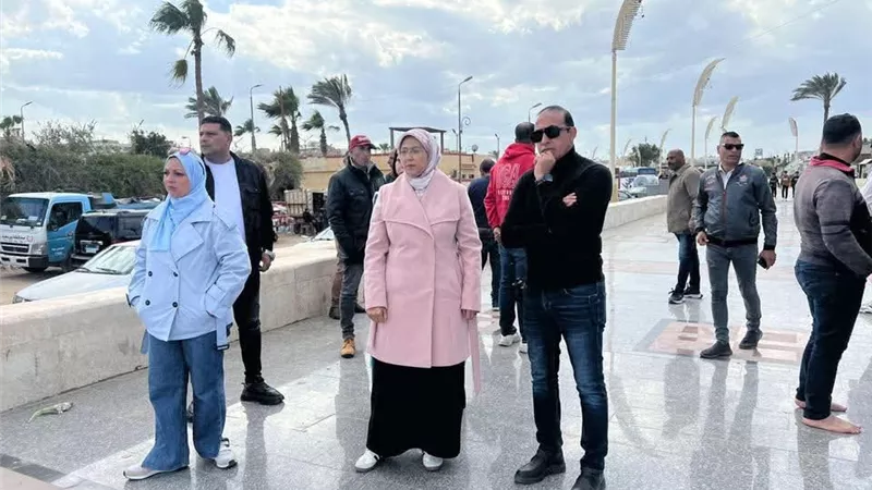 إزالة وتفريغ ..جهود شركة النضافة ببورسعيد خلال أيام عيد الفطر المبارك 