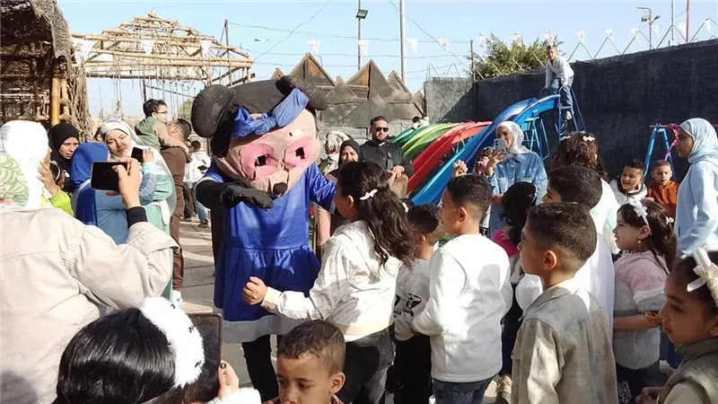 إقبال ضخم على مبادرة العيد أحلى بمراكز الشباب ببني سويف