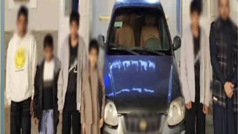 كشف ملابسات قيام طفل بقيادة سيارة برعونة معرضين حياتهم للخطر بالشرقية 