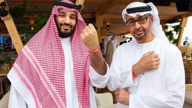 وول ستريت جورنال: السعودية والإمارات تستعدان لدخول الحرب ضد إيران 