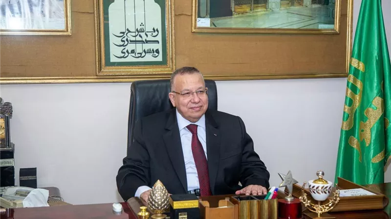 نقيب الأشراف: القيادة السياسية تمتلك رؤية لإدارة التوازنات الإقليمية