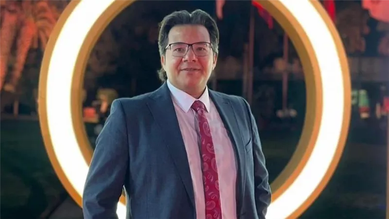 أبو شادي: منصة 