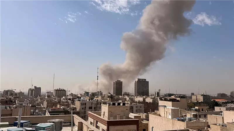 جيش الاحتلال الإسرائيلي: استهدفنا منشآت البرنامج النووي الإيراني