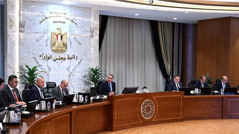مدبولي: الاحتياطيات النقدية متوفرة لتأمين السلع الأساسية ومستلزمات الإنتاج