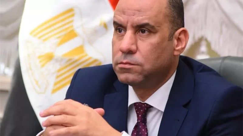 وزير العمل يصدر قرارا بشأن حظر تشغيل الأطفال أقل من 15 سنة