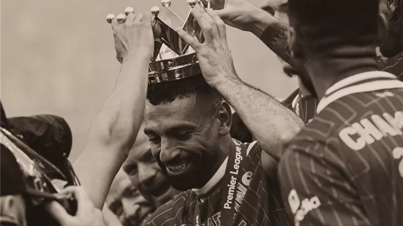 9 ألقاب.. «دولاب» بطولات محمد صلاح مع ليفربول بعد وداع «الريدز»