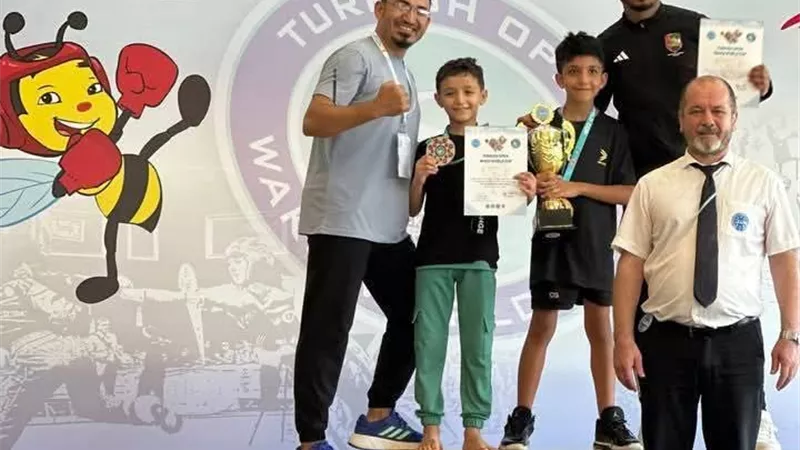 إنجاز عالمي جديد لناشئ من درنكة بأسيوط ضمن أفضل لاعبي الكيك بوكسينج 