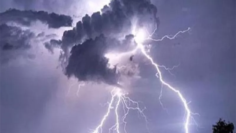 الأعمال المستحب فعلها عند حدوث البرق والرعد.. دار الإفتاء توضح 