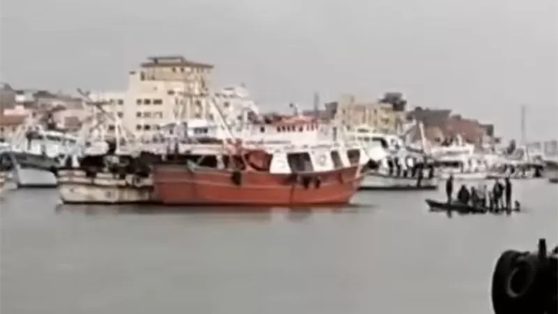 بعد غلق المعديات ..
