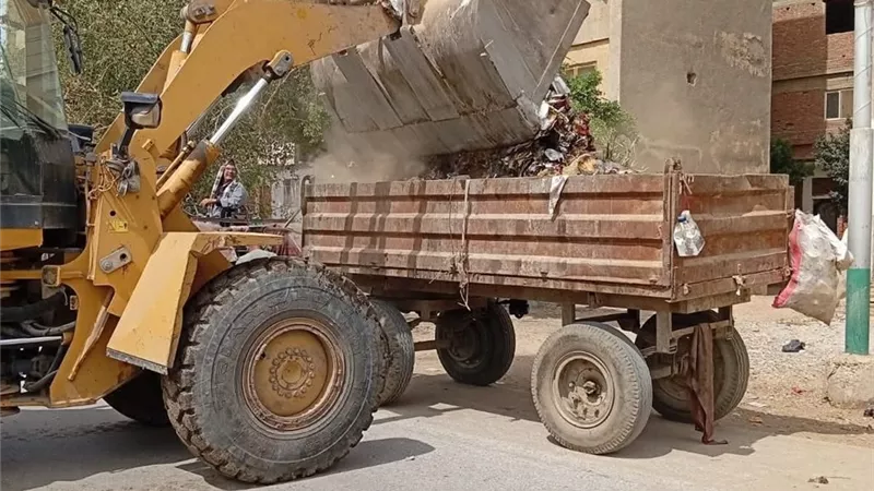 رفع 167 طن مخلفات وتحركات مكثفة لشفط تجمعات المياه بقرى مركز المنيا