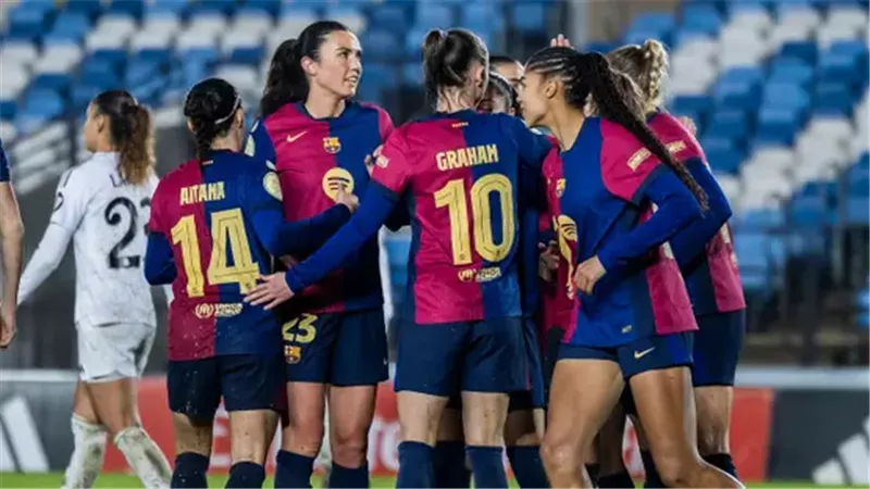 برشلونة يكتسح ريال مدريد بسداسية ببطولة أوروبا للسيدات 