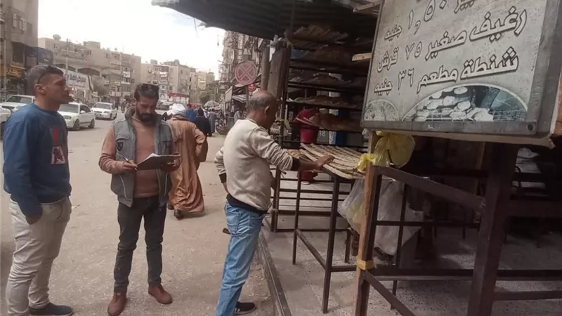 26 محضرًا.. حملات مكثفة لإعادة الانضباط لشوارع مدينة المنيا