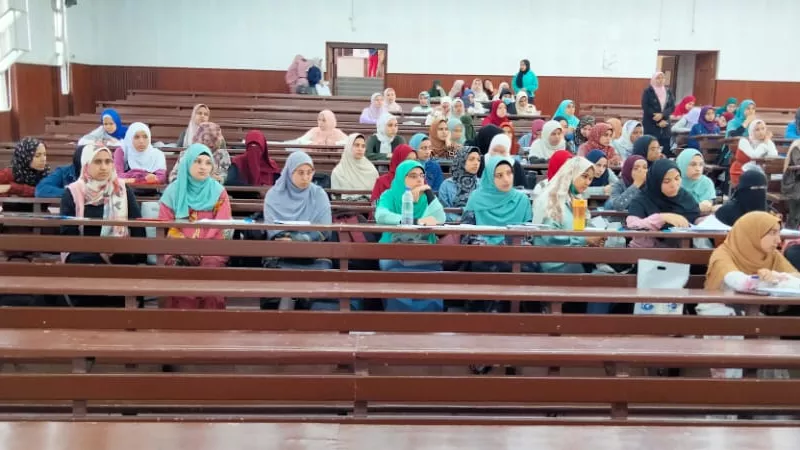 كليات جامعة الأزهر تعقد محاضراتها «أون لاين» تزامنا مع موجة الطقس السيئ