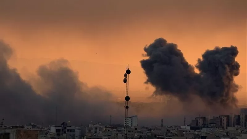 ارتفاع حصيلة الهجوم على محافظة قم الإيرانية إلى 15 شخصًا