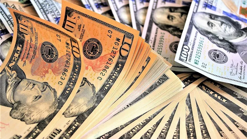 تقرير: 42% من الأمريكيين يعتمدون على الدعم المالي من آبائهم