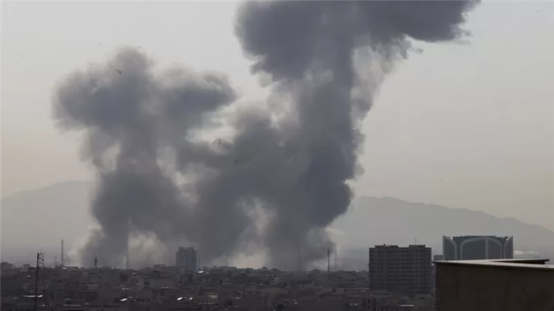 جيش الاحتلال الإسرائيلي يعلن ضرب 120 هدفا في إيران