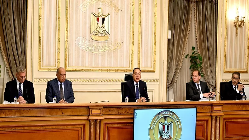 مدبولي:ترشيد استهلاك الطاقة ضرورة وطنية دون المساس بالسلع الأساسية والدواء