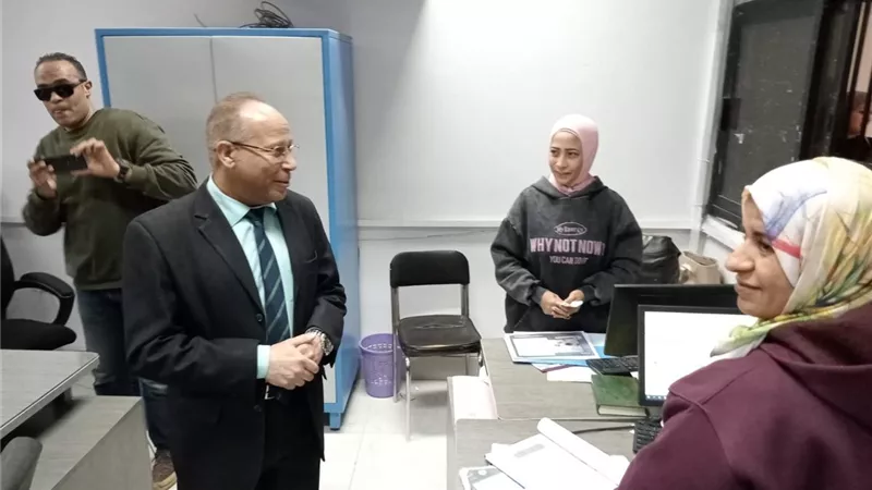 رئيس جامعة قناة السويس: انتظام امتحانات الميدتيرم والتشديد على الانضباط
