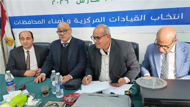 وفاء صبري رئيسًا لحزب الدستور.. وقائمة «بداية جديدة» تفوز باكتساح