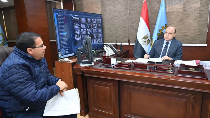 اجتماعات لمحافظ الغريبة لتنظيم آليات العمل وتحسين جودة الخدمات