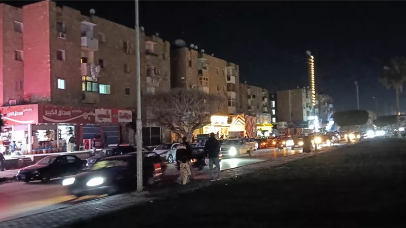 محافظة الإسماعيلية تلتزم بقرار مجلس الوزراء بغلق المحال |فيديو 