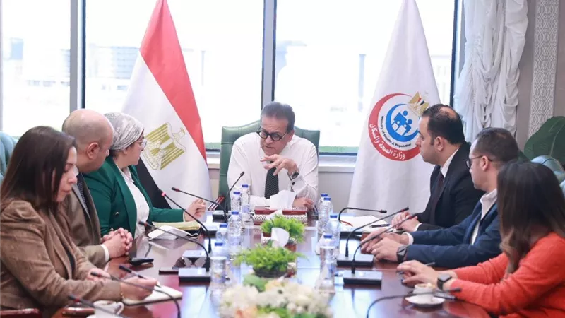 عبدالغفار: زيادة أسرة العلاج باليود بمستشفيات المراكز الطبية المتخصصة