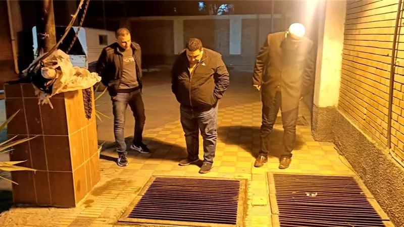 رئيس مياه البحيرة يواصل المتابعة الميدانية ليلًا لضمان جاهزية محطات الصرف