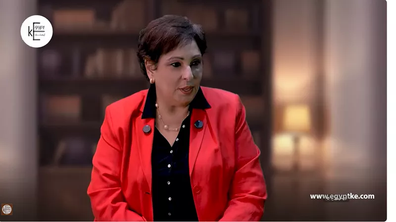 عزة هيكل تحذر من مخاطر العالم الرقمي على الهوية الثقافية|فيديو