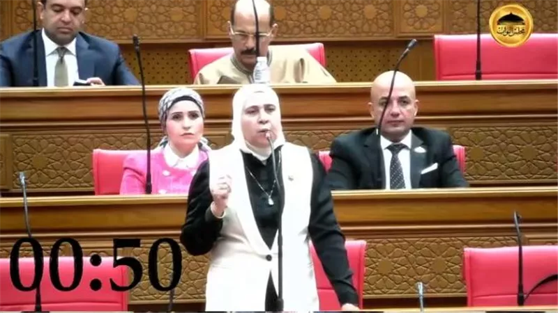 أزمة قلبية مفاجئة للنائبة سهير القاضي داخل مجلس النواب 