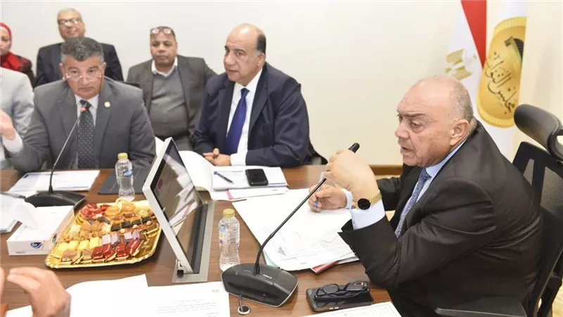  النائب وحيد قرقر يدعو للتكاتف ويحذر من الفتن على السوشيال ميديا