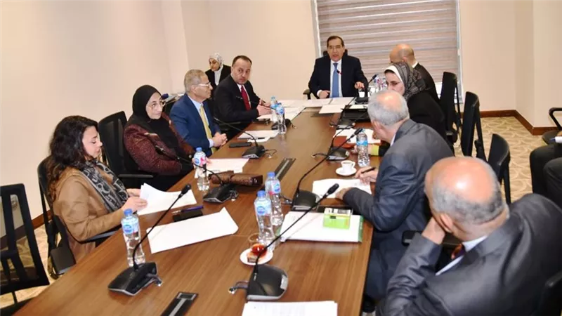 لجنة الطاقة بـ«النواب» توصي بتجديد إجازات العاملين بوزارة الكهرباء
