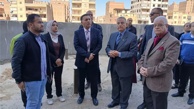 محافظ القليوبية يتفقد أعمال إنشاء مكتبة مصر العامة بشبرا الخيمة