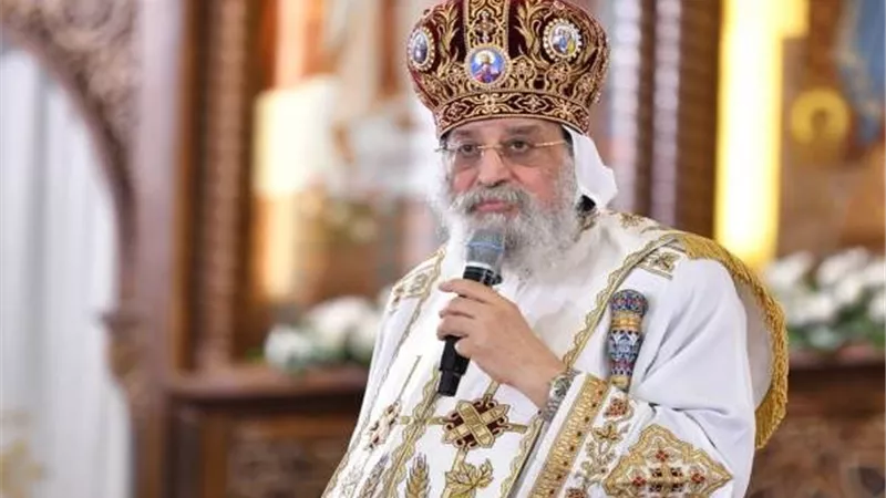 منها «المذبح المتنقل» للقرى النائية.. البابا تواضروس يعدد خدمات الأنبا باخوميوس