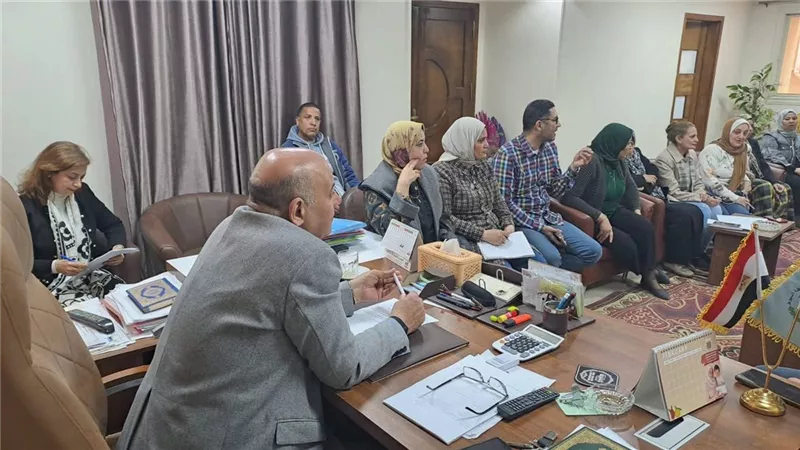 اجتماع موسع بتضامن أسيوط لضبط وترشيد الاستهلاك ورفع كفاءة الخدمات