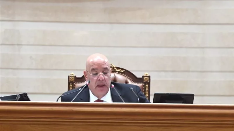 مصادر لـ«إيجبتك»: قرارات هامة لرئيس البرلمان أبرزها زيادة الرواتب