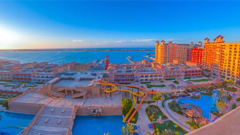 فتح باب التقدم للأنشطة الموسمية بمركز مارينا العلمين السياحي